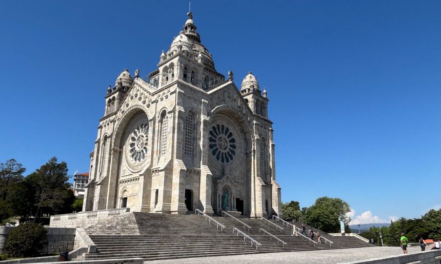 Viana do Castelo - Igreja de Santa Luzia